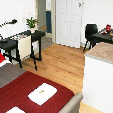 Cosy Studio Apartments Birmingham Eksteriør billede