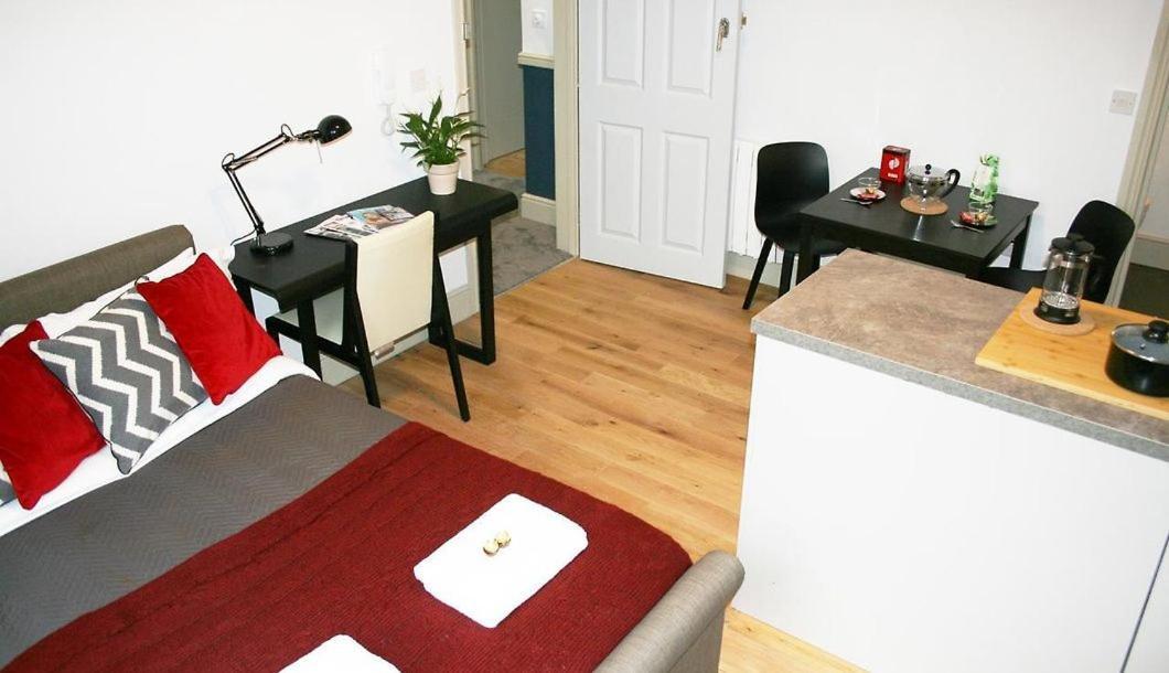 Cosy Studio Apartments Birmingham Eksteriør billede